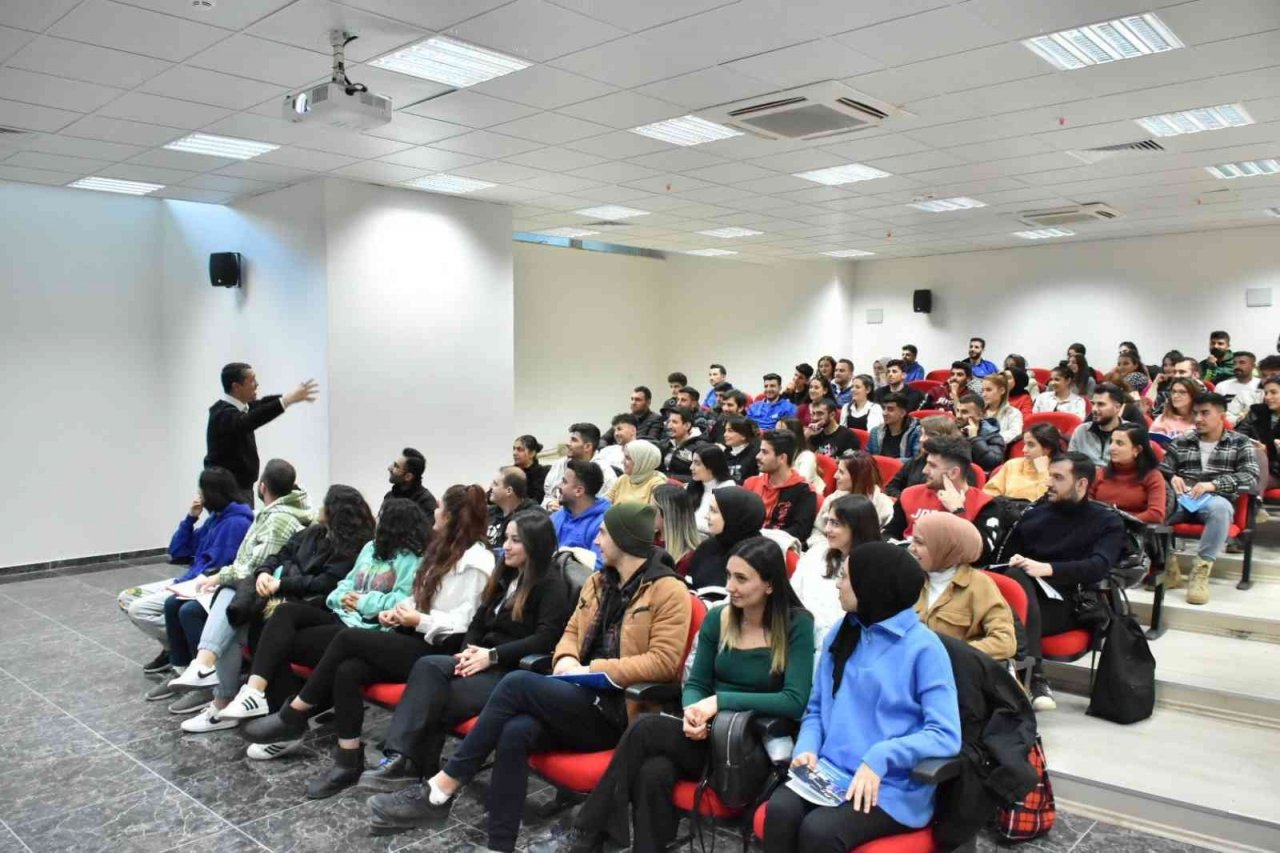 Elazığ’da voleybol hakem kursu gerçekleştirildi