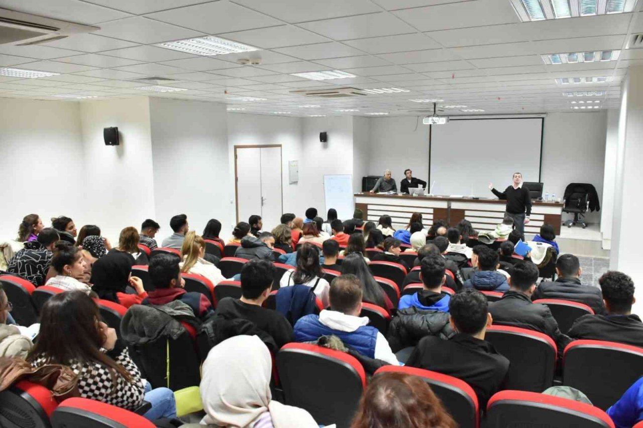 Elazığ’da voleybol hakem kursu gerçekleştirildi