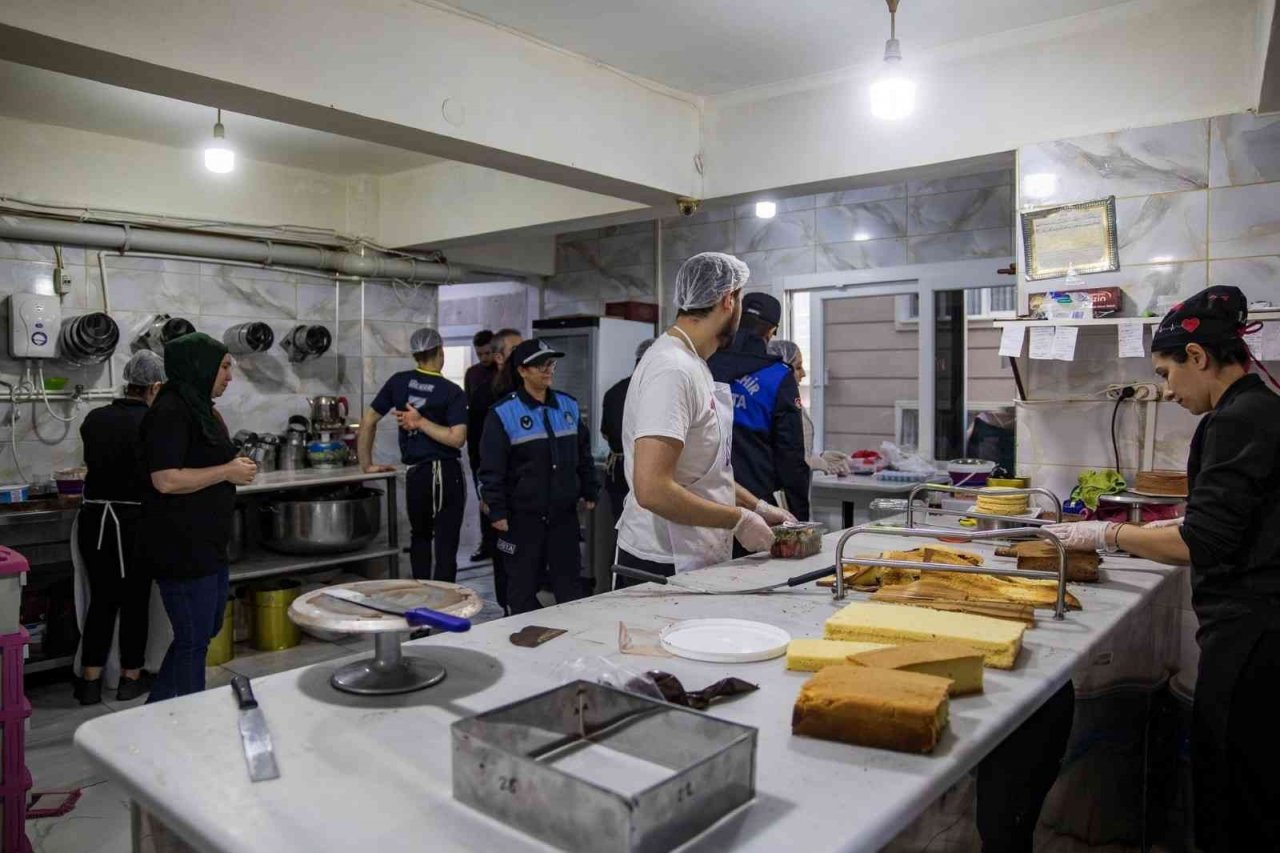 Hatay’da zabıta denetimlerini sıklaştırdı