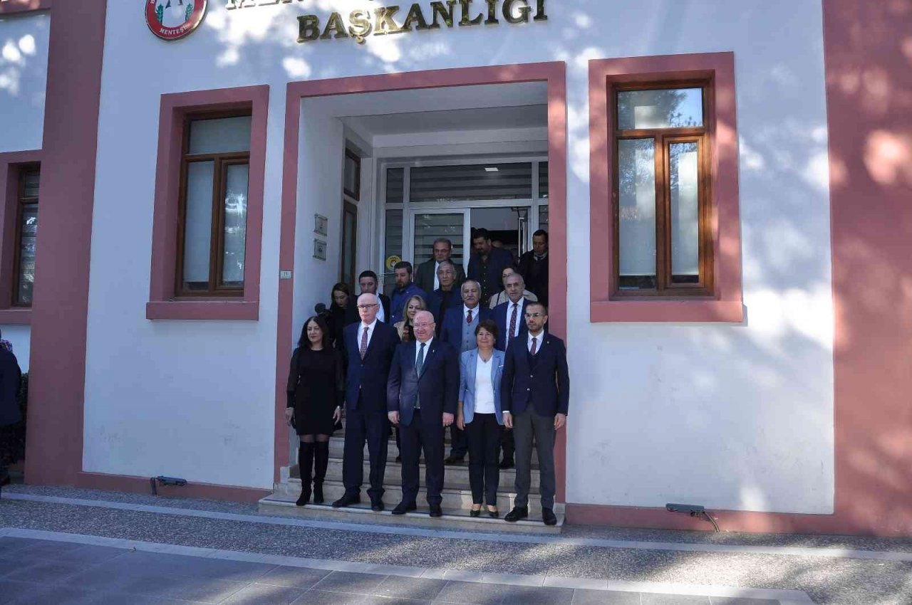 Muğla Menteşe ile Eskişehir Odunpazarı kardeş belediye oldu
