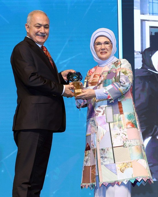 Osmaniye Belediyesine sıfır atık yerel yönetim ödülü