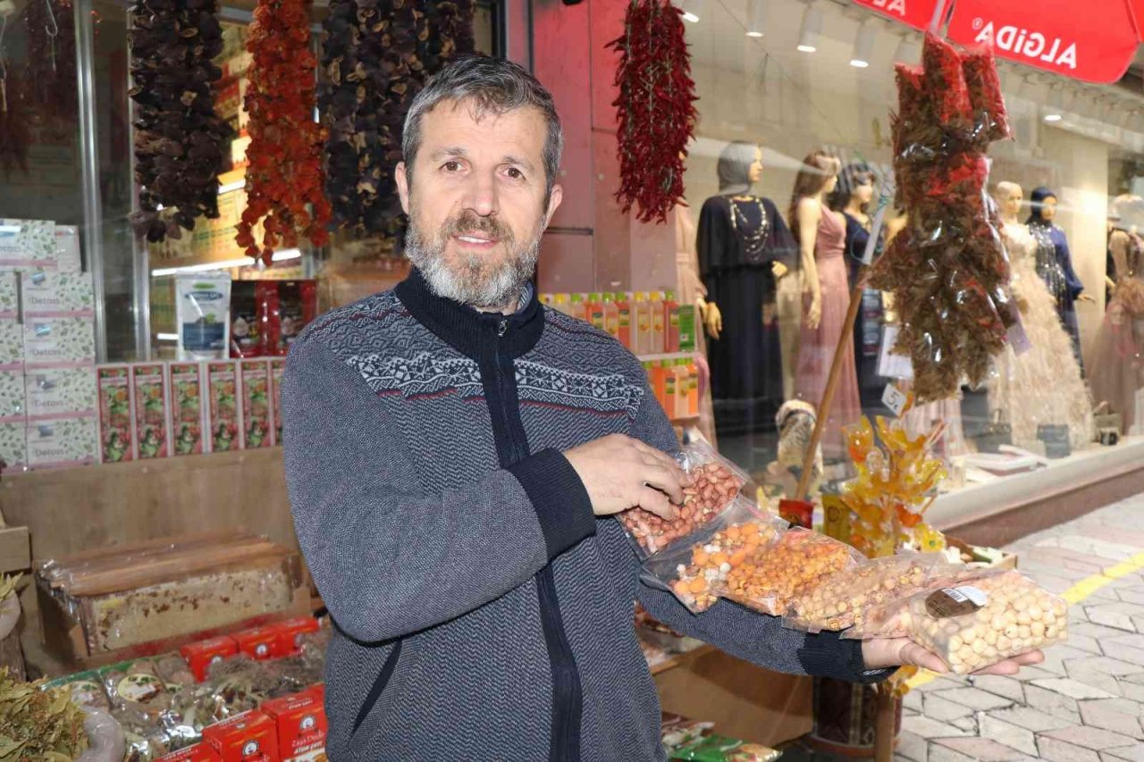 Ihlamurun kilosu 400 TL