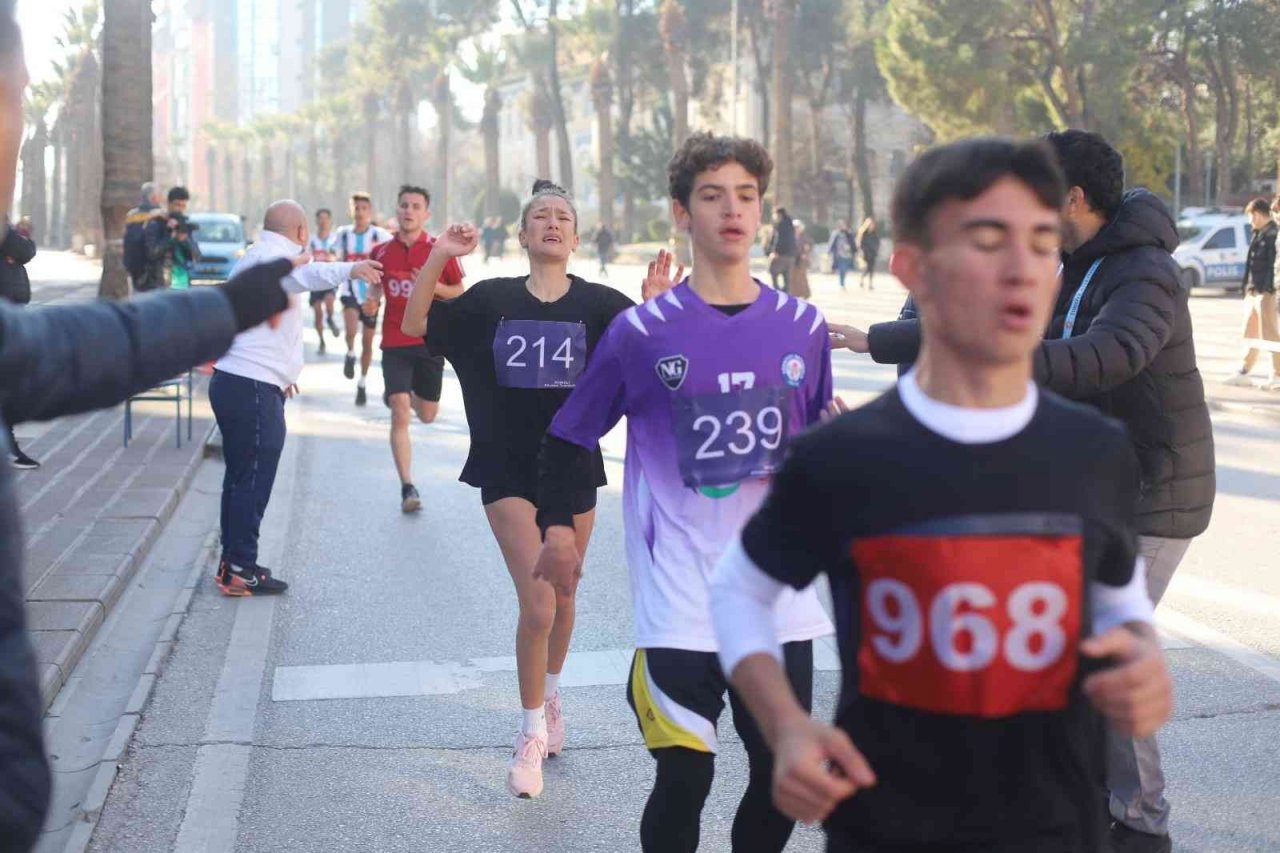 Gençler Ata’sı için koştu