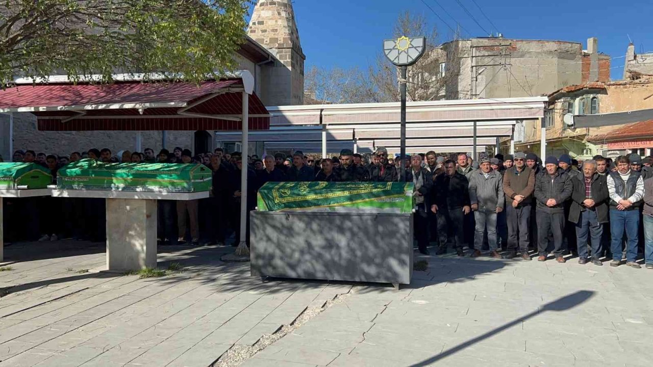 Dövülerek öldürülen kafe işletmecisi toprağa verildi