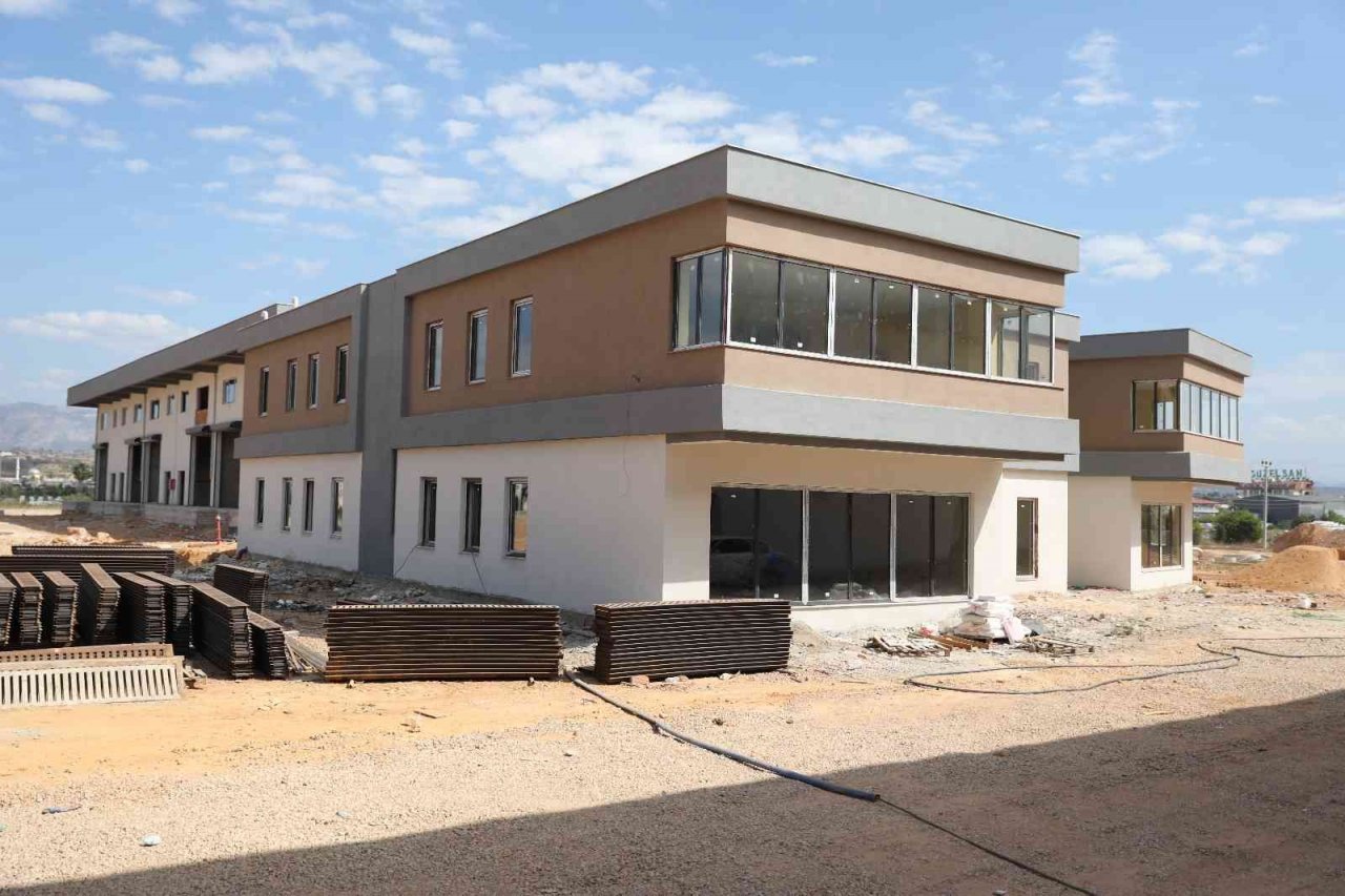 Manavgat Toptancı Hal Projesi’nde sona gelindi