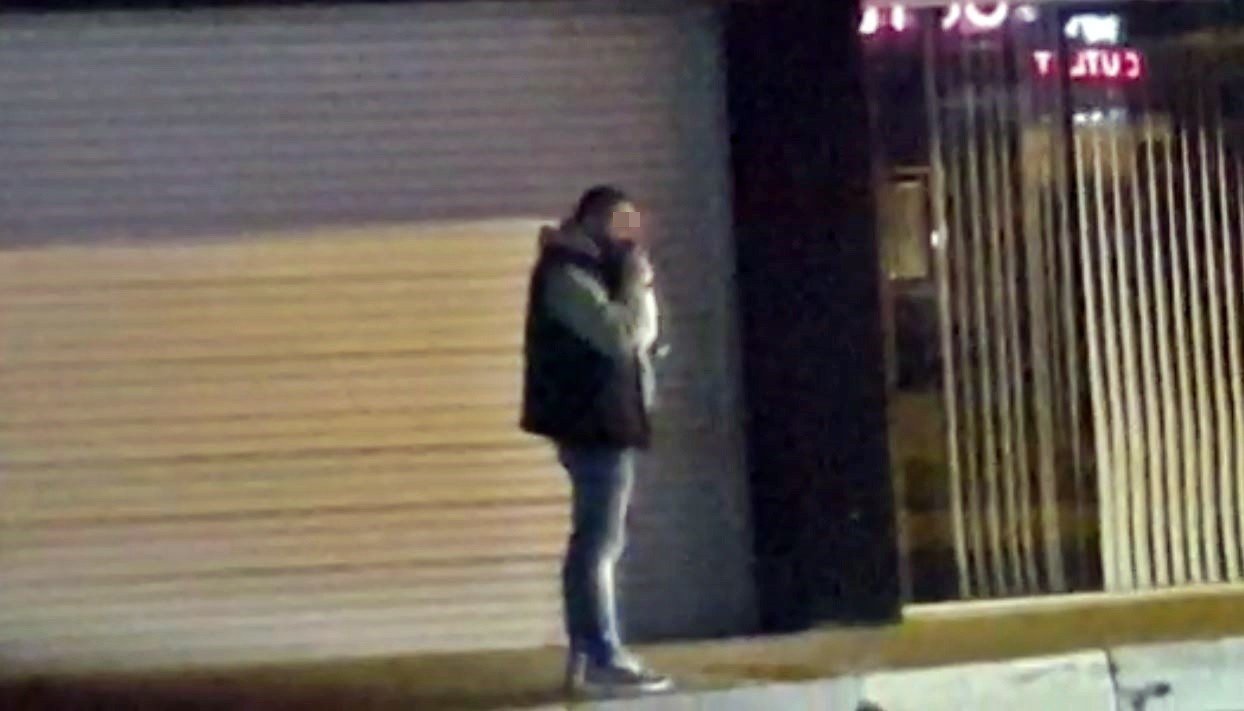 Kucağına aldığı yavru köpeği ısırıp yumruklayan şahıs tutuklandı