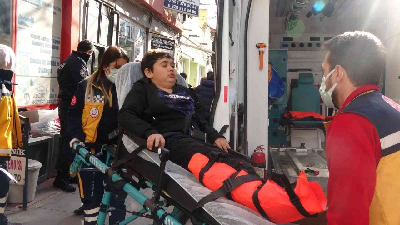 Arkadaşının şakalası az daha hayatına mal olacaktı