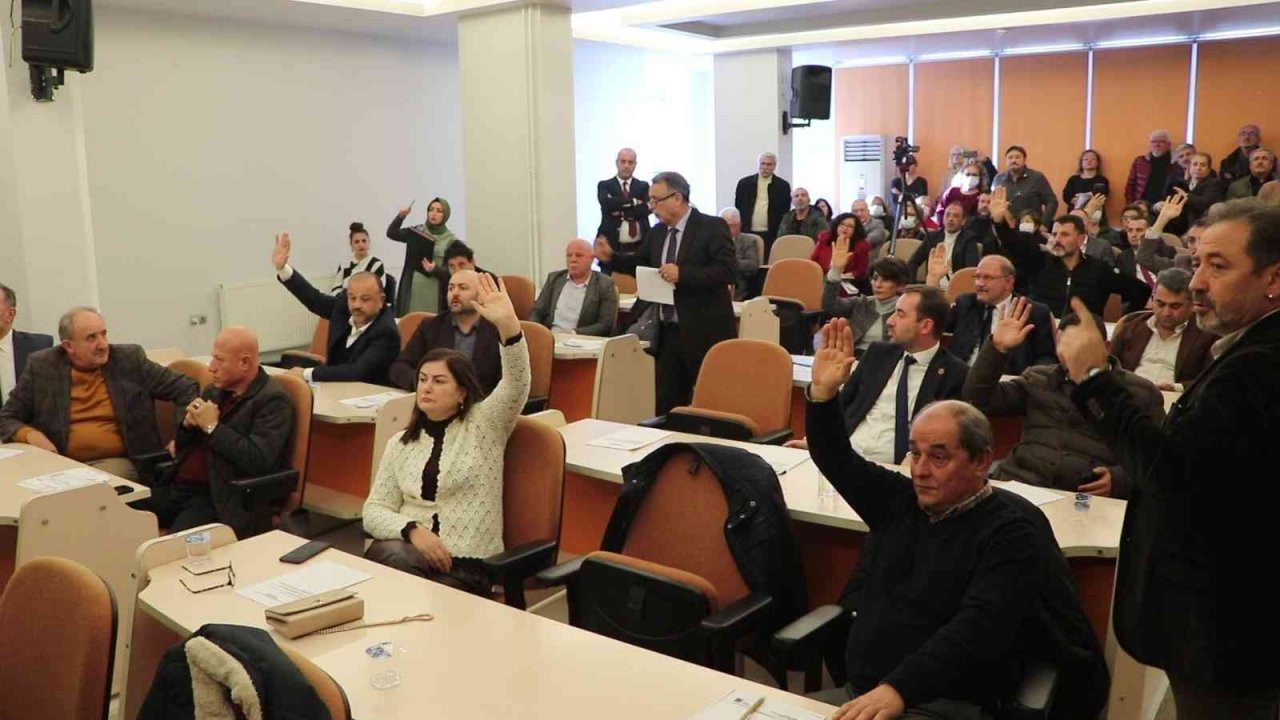 Atakum meclisi olağanüstü toplandı: 43 personele yeni statü
