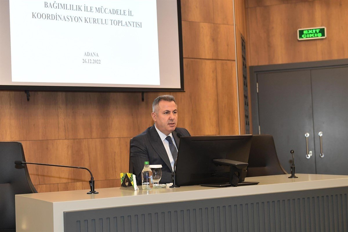 Vali Elban: "Kurumlarımız bağımlılıkla tavizsiz mücadele etmeli"