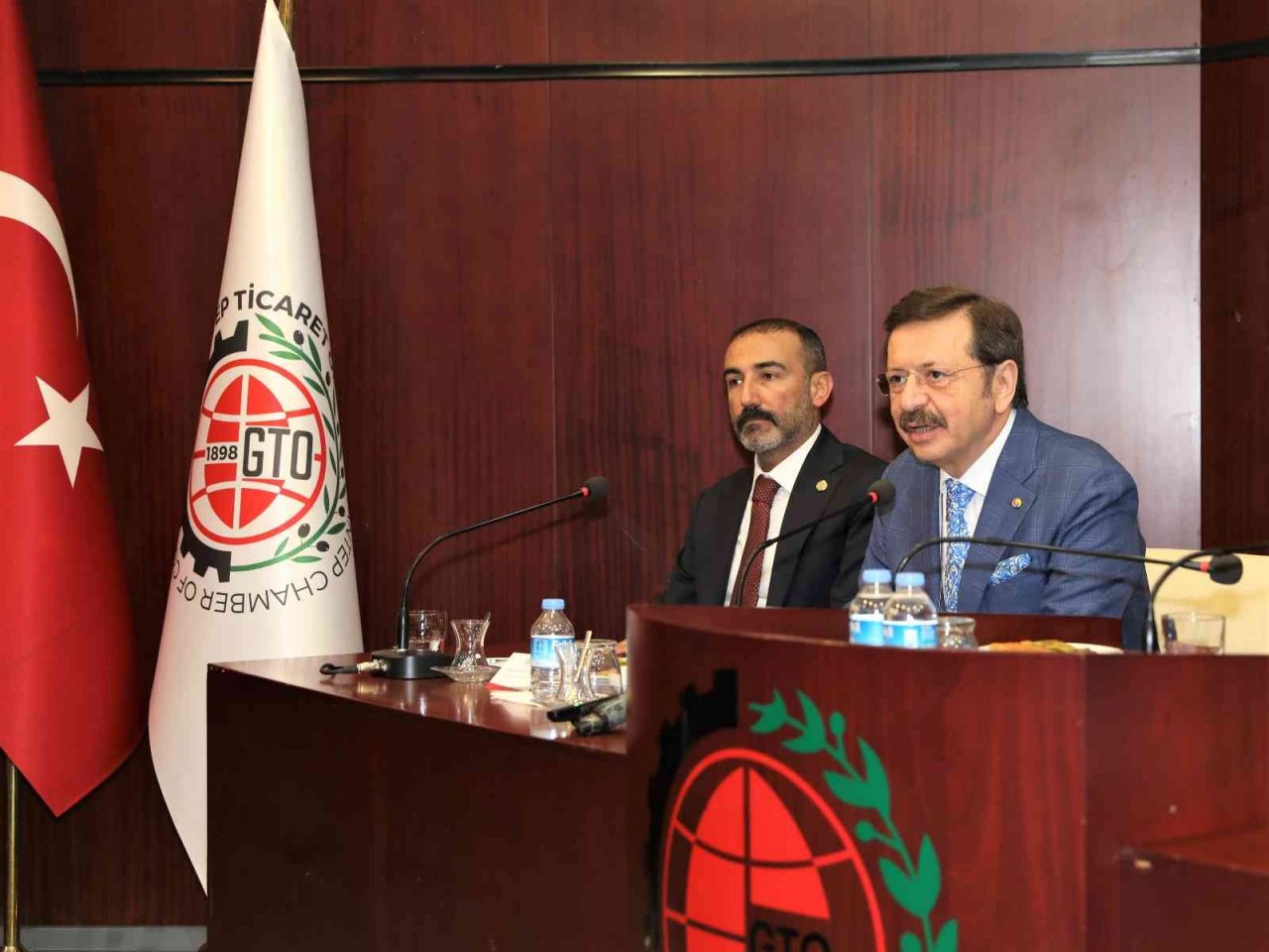 Hisarcıklıoğlu GTO’da meclis üyeleriyle buluştu