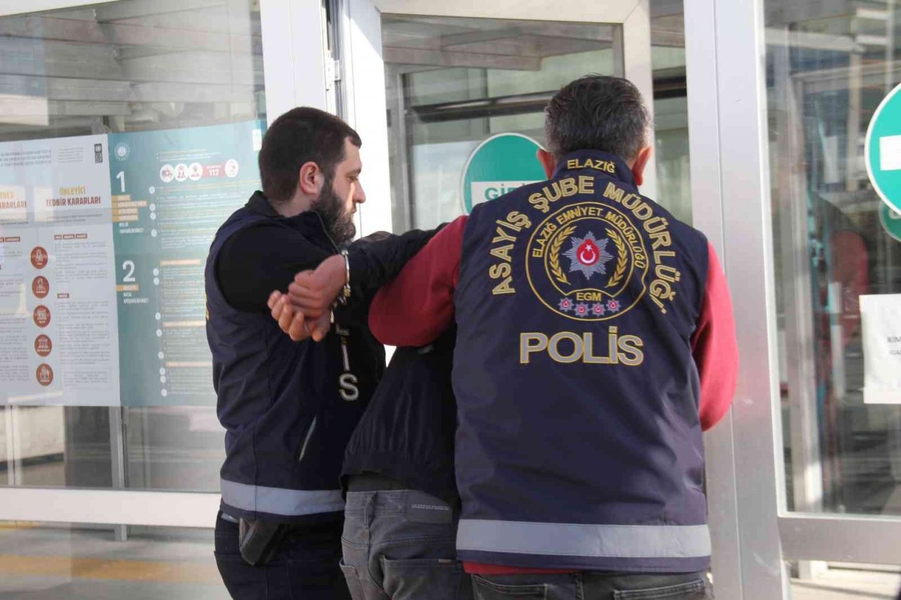 Polisi bıçaklayan şüpheli adliyeye sevk edildi