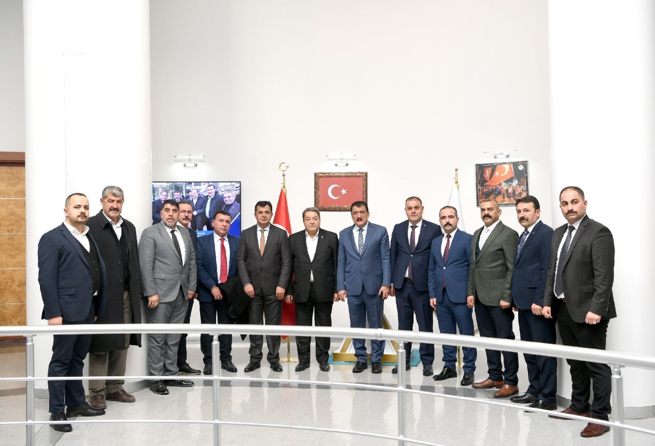 Fendoğlu ve MHP il yönetiminden Gürkan’a ziyaret