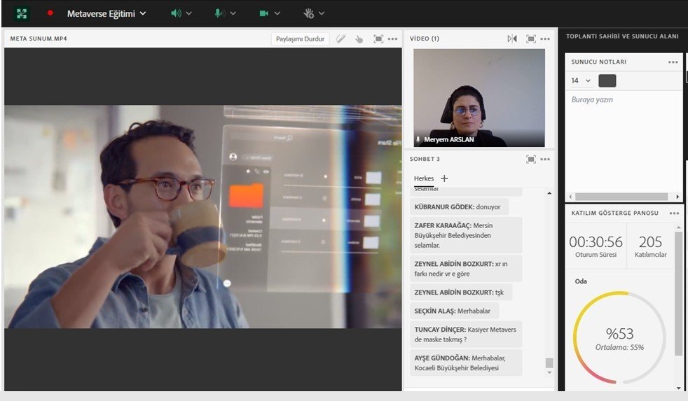 Belediye çalışanlarına metaverse eğitimi