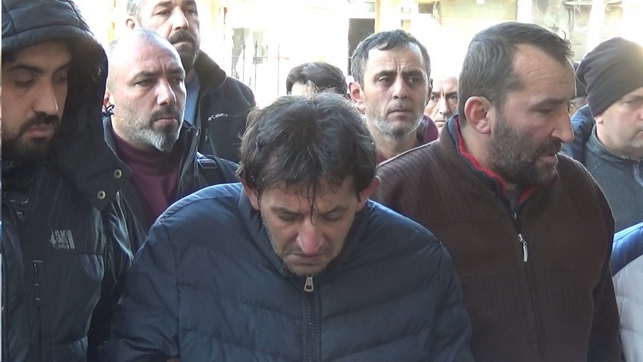 Cinayete kurban giden Tuğba gelinlikle uğurlandı