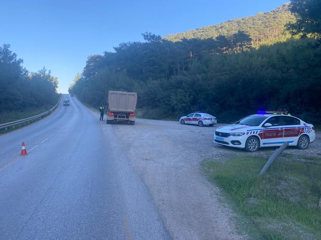 Bodrum’da jandarmadan ekiplerinin denetimleri sürüyor