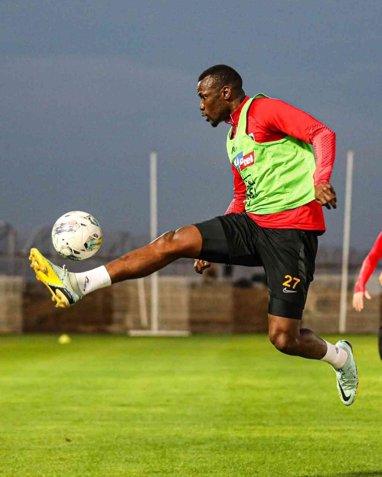 Kayserispor’da 3 eksik var