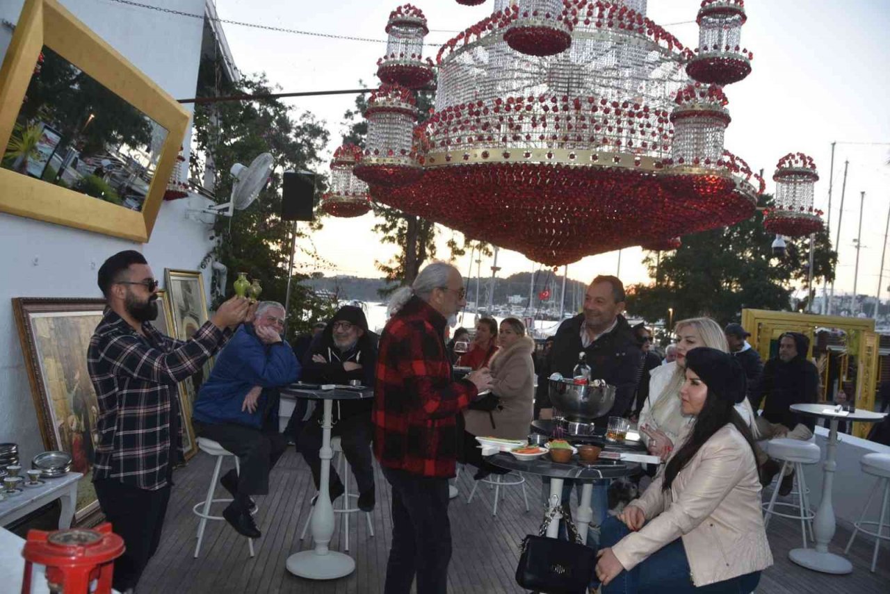 Bodrum Müzayede yılın son mezatını yaptı