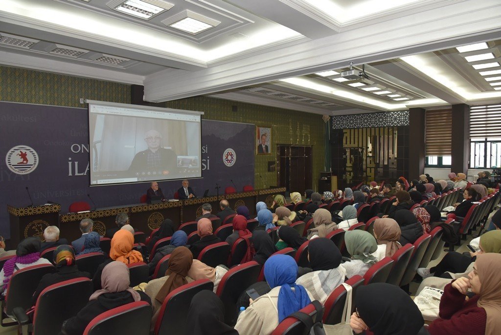 OMÜ’de Türkiye Dinler Tarihi Çalışmaları Paneli