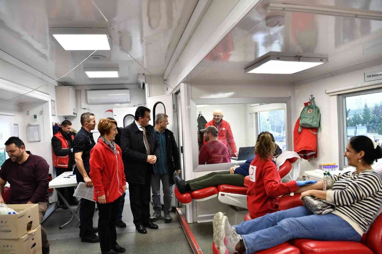 Başkan Dündar’dan kan bağışı çağrısı