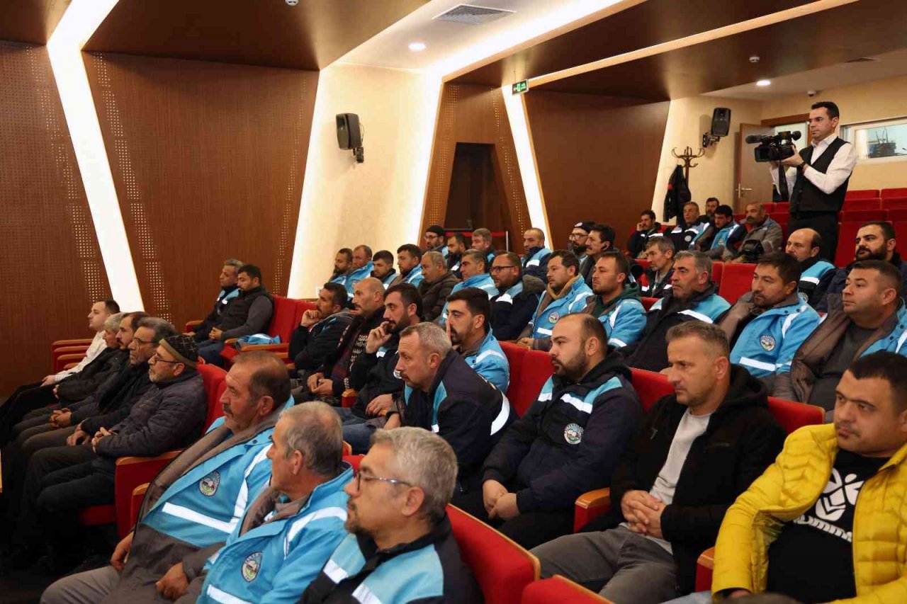 Başkan Yalçın’dan Kış Çalışmaları Ekibine Moral