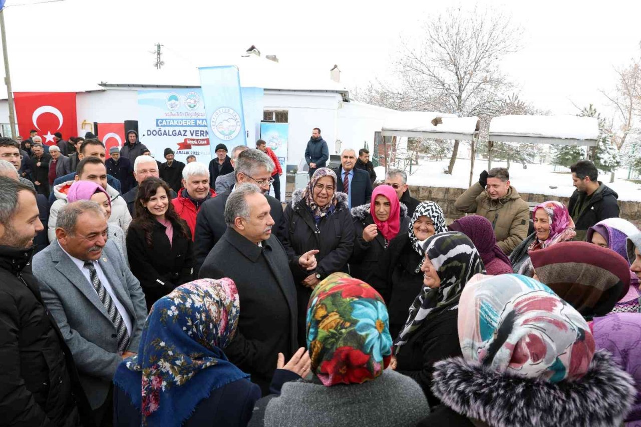 Çatakdere’de doğalgaz sevinci
