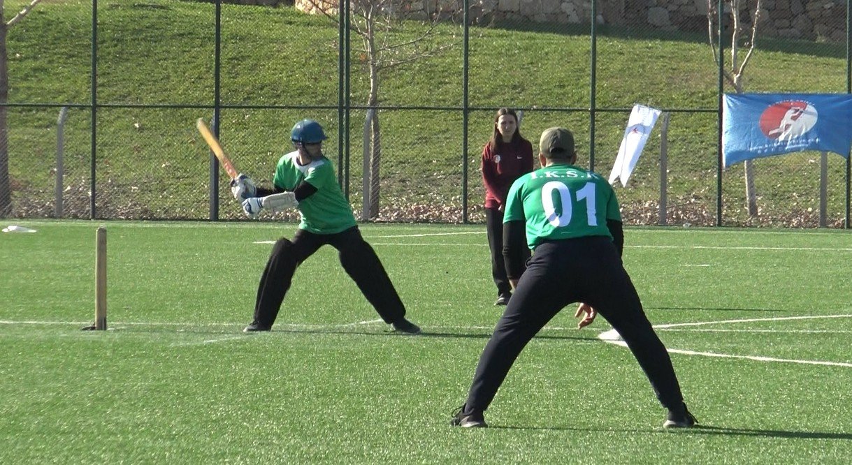 Türkiye’yi olimpiyatlarda temsil edecek mili takım, bu şampiyonada belirlenecek