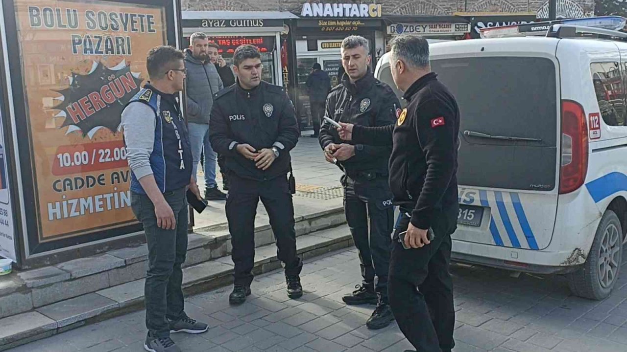 Bolu Belediyesi’ni birbirine katan saldırgan gözaltına alındı