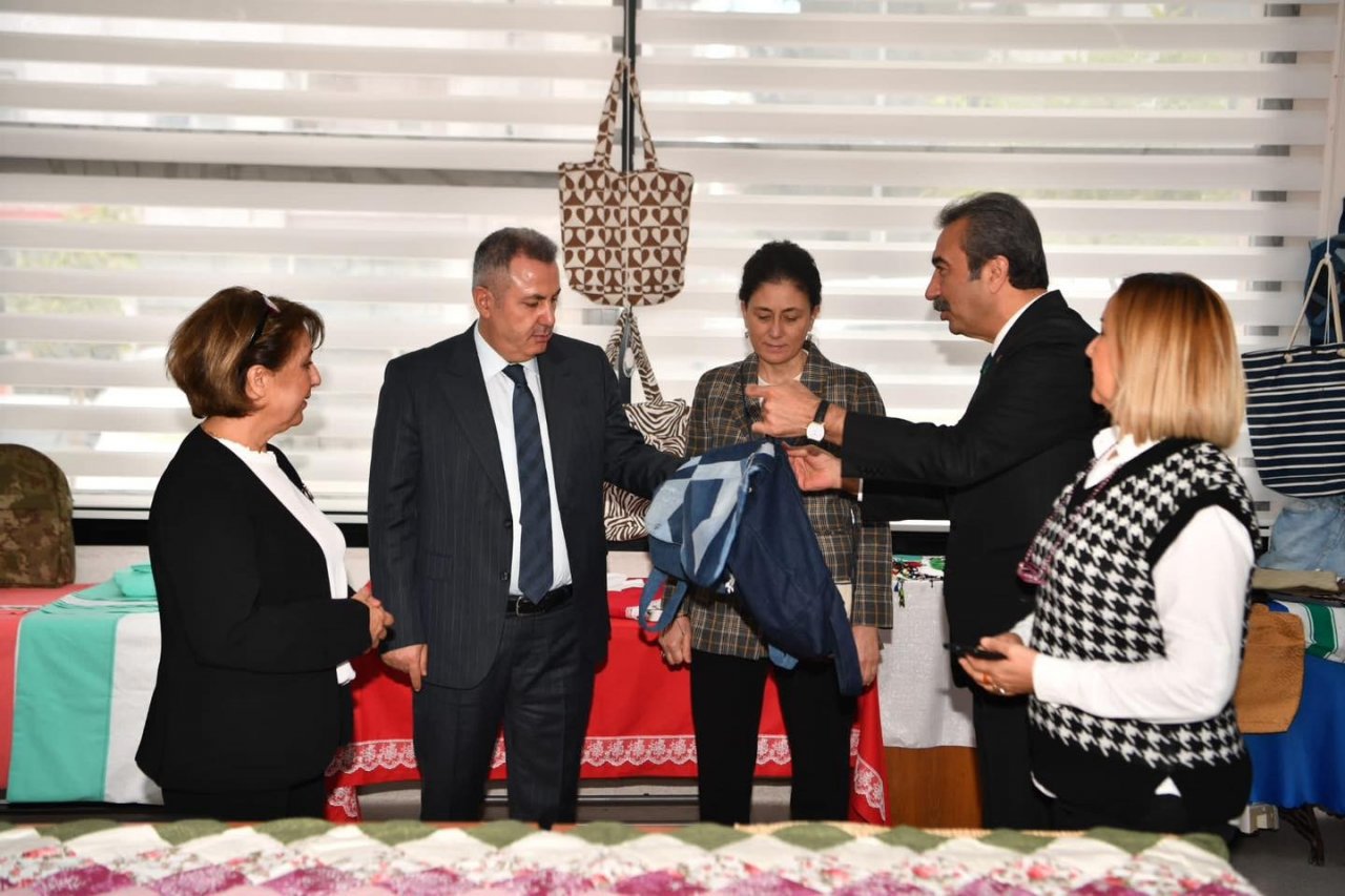 El emeği göz nuru ürünler sergilendi