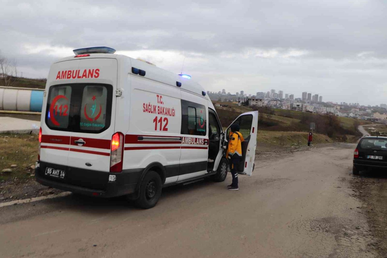 Motosikletin çarptığı öğrenci yaralandı