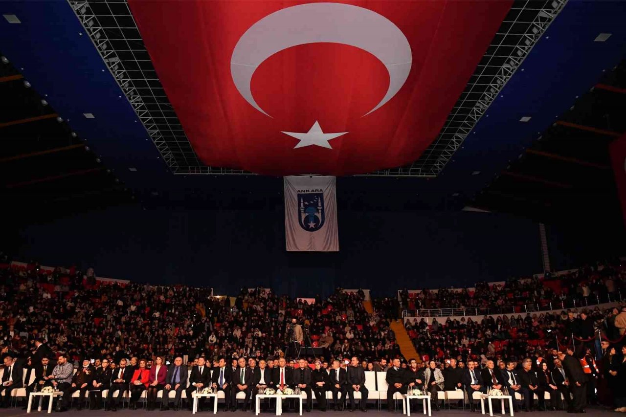 Başkentliler Atatürk’ün Ankara’ya gelişinin 103. yılını coşkuyla kutladı