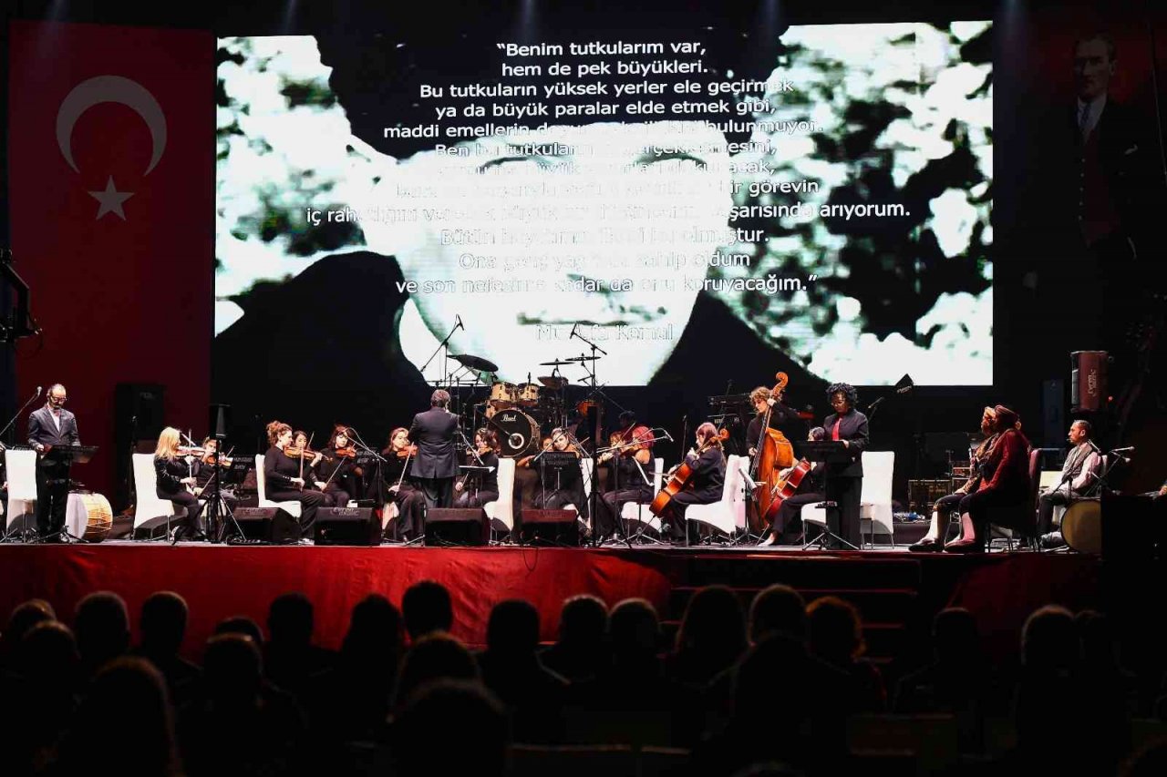 Başkentliler Atatürk’ün Ankara’ya gelişinin 103. yılını coşkuyla kutladı