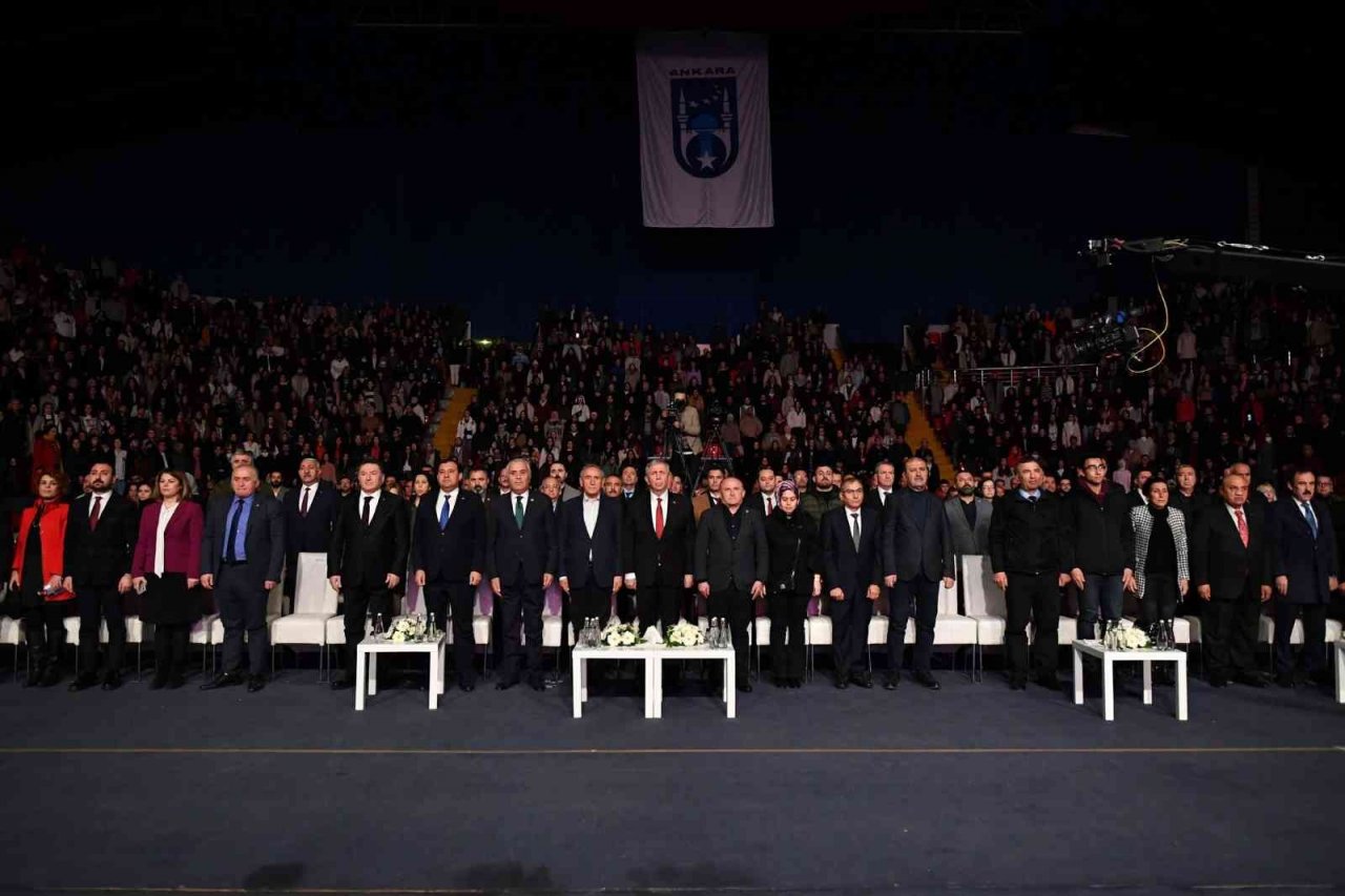 Başkentliler Atatürk’ün Ankara’ya gelişinin 103. yılını coşkuyla kutladı