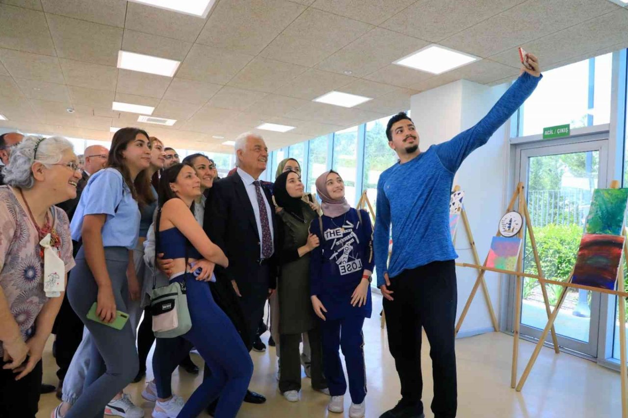 Başkan Gürün, 2022 yılının en çok konuşulan kişilerinden oldu