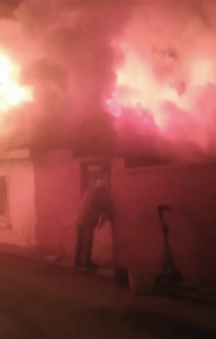 Bursa’da müstakil ev alev alev yandı