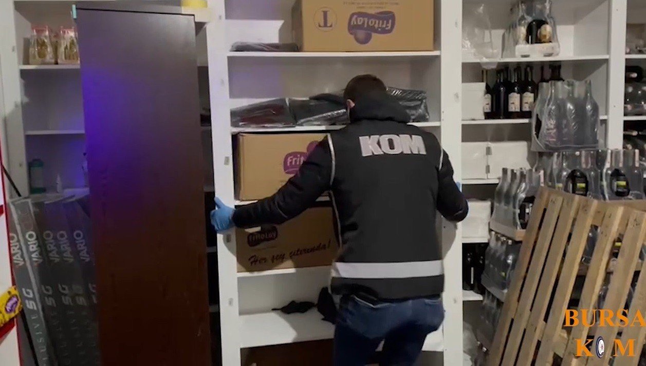 Yılbaşı öncesi Bursa’da büyük sahte içki operasyonu