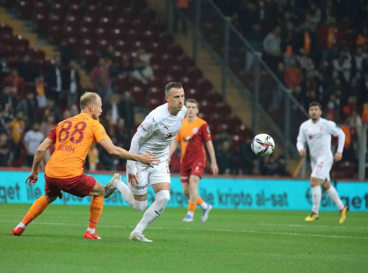 Sivasspor, Galatasaray maçı için 3 puana odaklandı