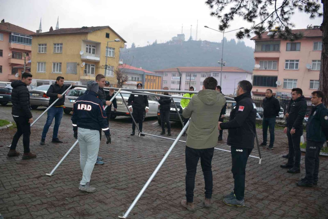 Emniyet personeline AFAD’dan eğitim