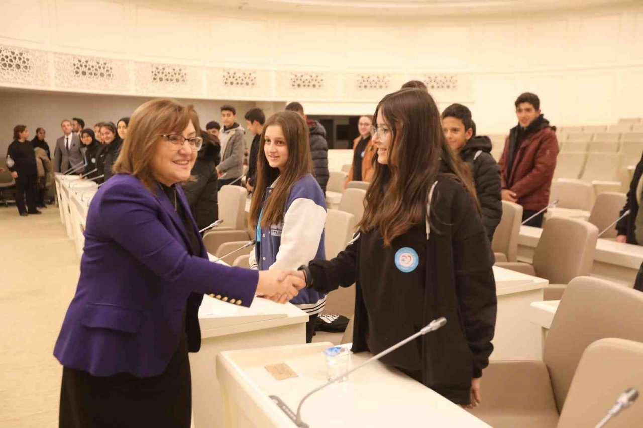 “Gaziantep’te 13 bin gencin yaşamına dokunuldu
