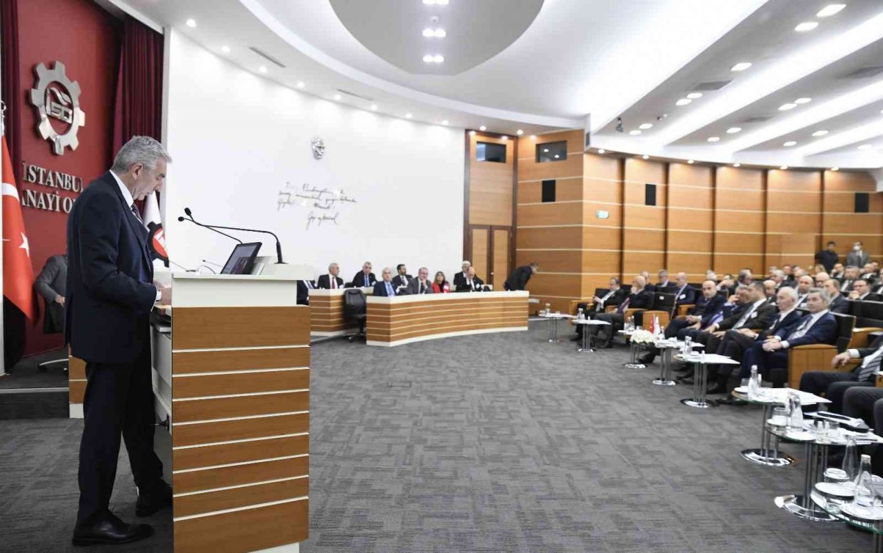 Sanayici 2023 için temkinli iyimserliği işaret ediyor