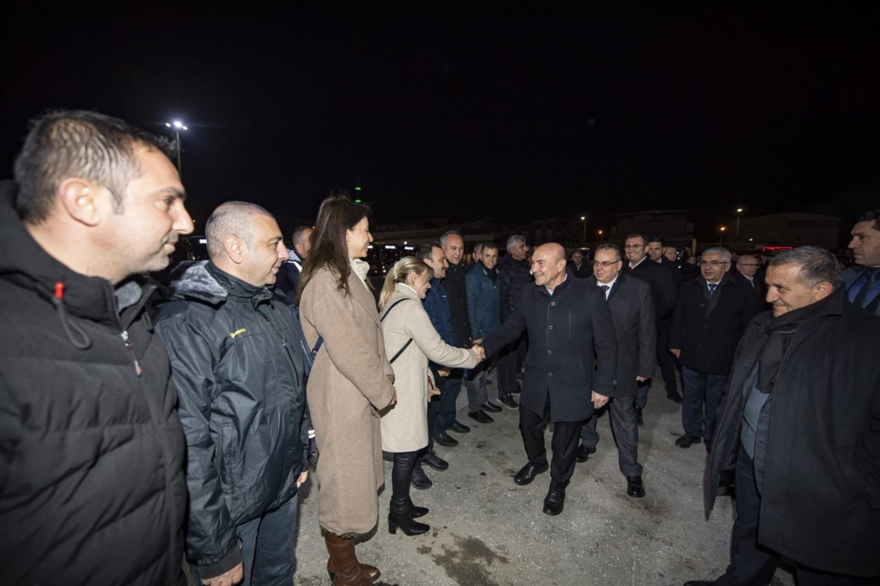 Başkan Soyer, ESHOT çalışanlarının yeni yılını kutladı