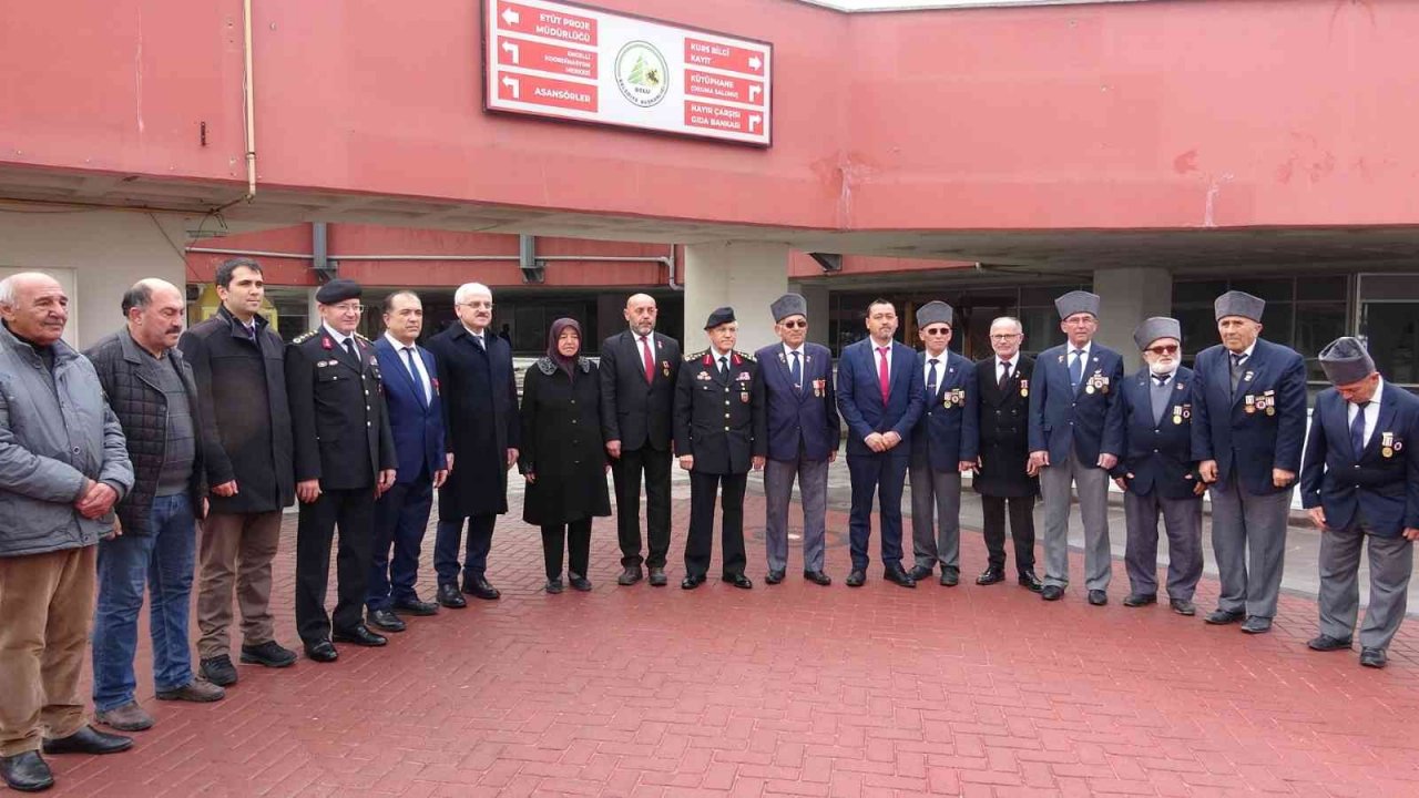Jandarma Genel Komutanı Orgeneral Arif Çetin: “Şehit yakınlarımızın ve gazilerimizin emrine amadeyiz”