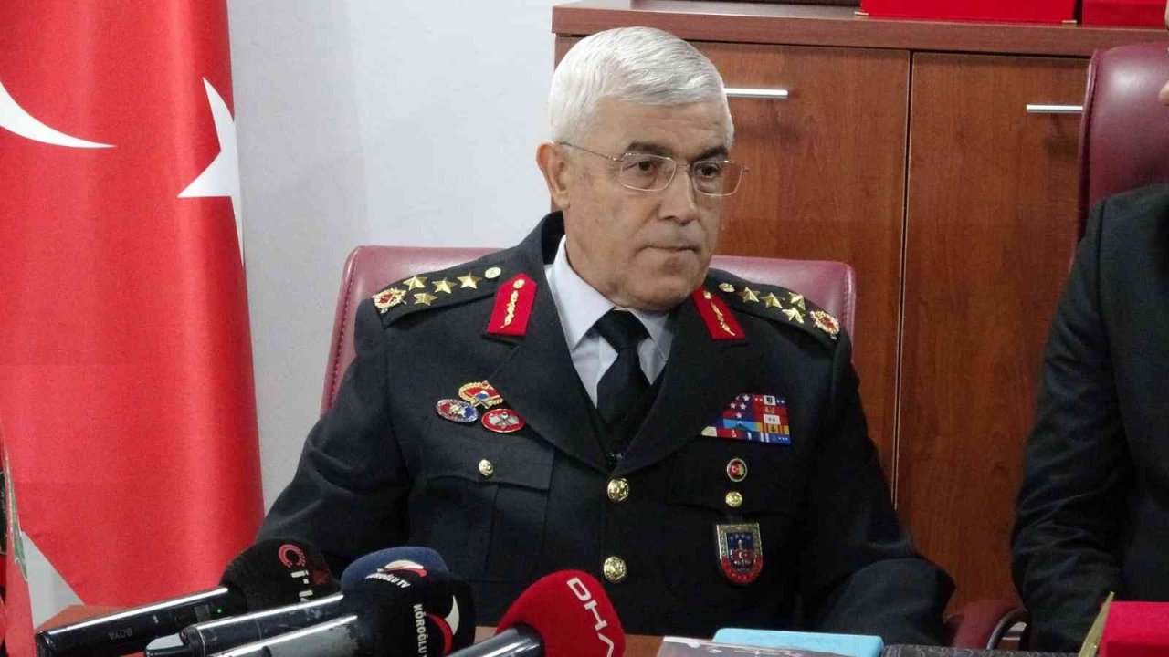 Jandarma Genel Komutanı Orgeneral Arif Çetin: “Şehit yakınlarımızın ve gazilerimizin emrine amadeyiz”