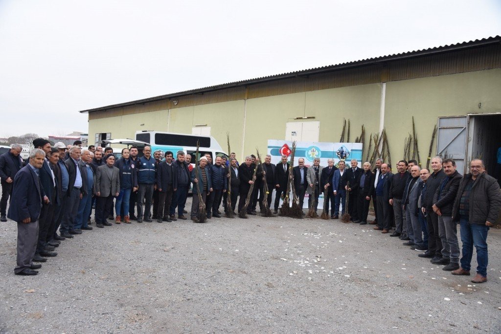 Başkan Ergün’den Manisalı çiftçilere 122 milyonluk bütçe