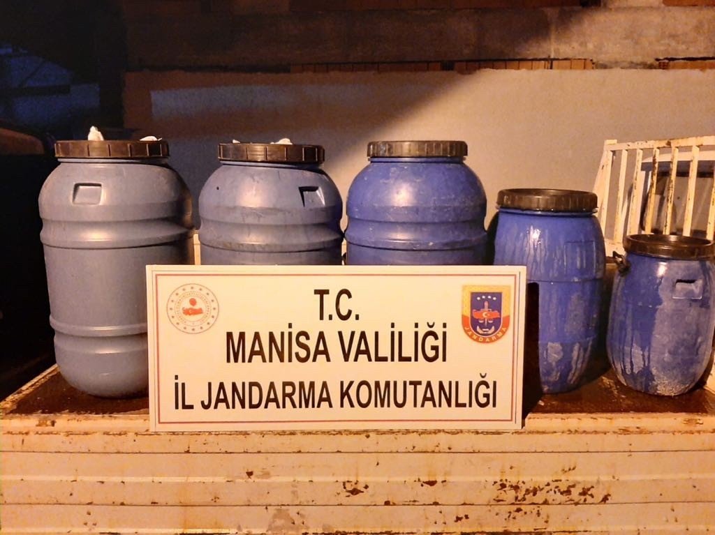 Manisa’da sahte içki operasyonu