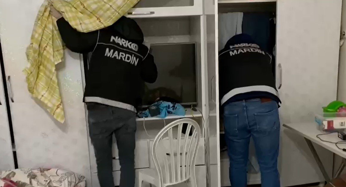 Mardin’de 750 polisin katımıyla "Kökünü Kurutma" operasyonu: 94 gözaltı