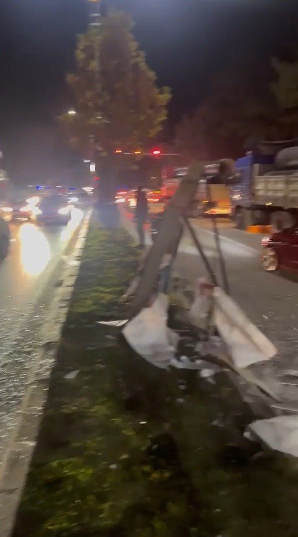 Kaza yaptı, aracı bırakıp kaçtı