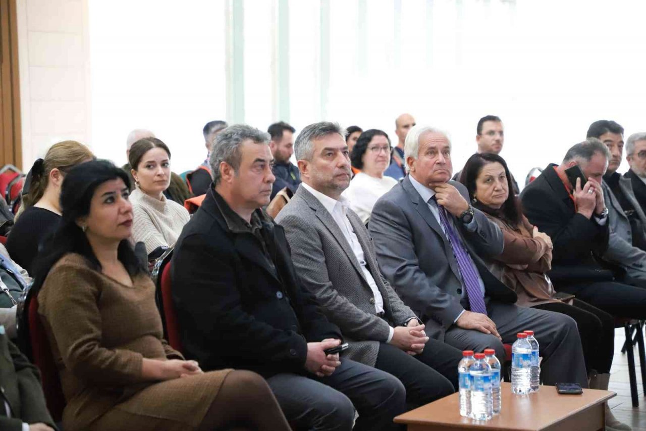 Şile Belediyesi’nden Şile’nin deprem bilincini yükselten konferans