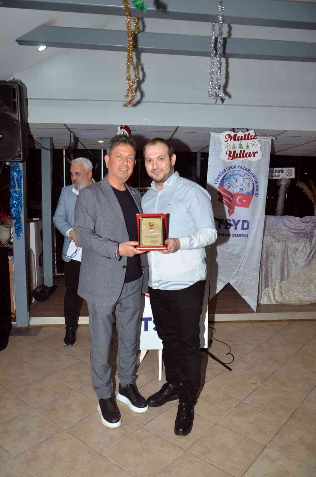 TSYD ailesi yeni yıl balosunda buluştu