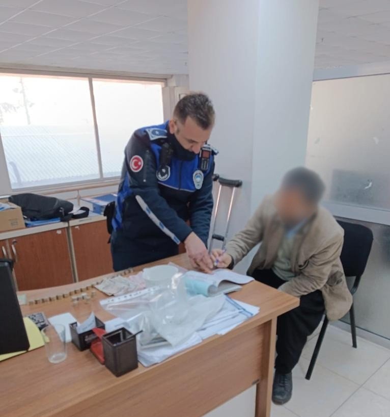 Manisa’da dilencilere göz açtırılmıyor