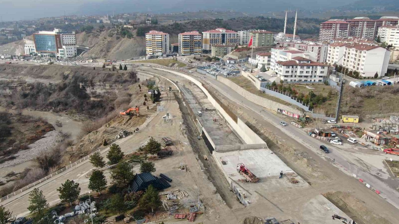 Trafik çilesini sona erdirecek projenin yüzde 90’ı tamamlandı